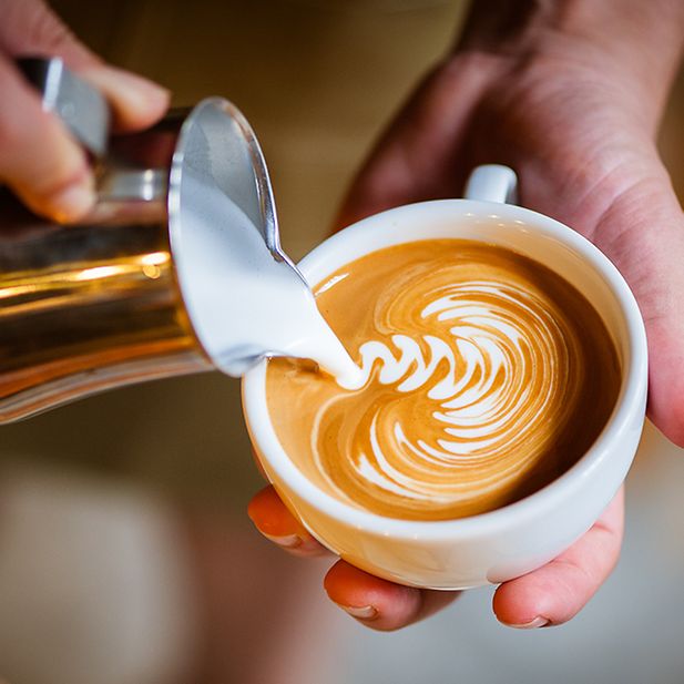 Does_drinking_coffee_damage_your_eyesight?_row_4