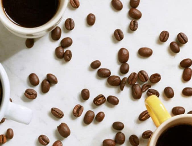 Does_drinking_coffee_damage_your_eyesight?_row_1