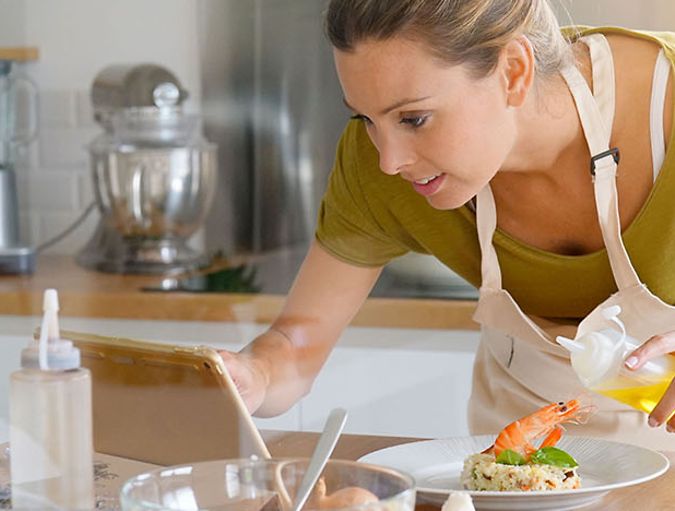 Cooking_without_damaging_your_eyes_row_1