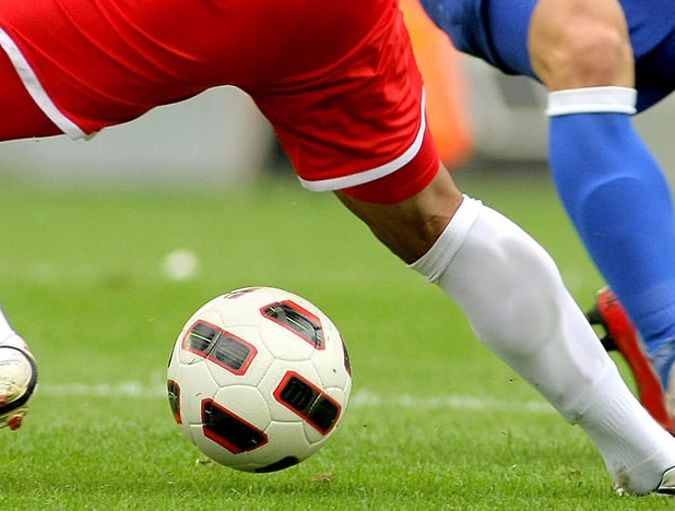Those_footballers_who_wear_contact_lenses_row_1
