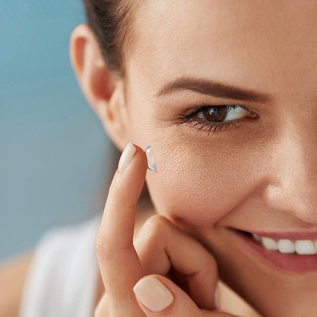 Contact_lenses:_500_years_of_history_row_7