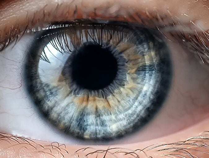 How_Smart_Contact_Lenses_Could_Change_Your_Outlook_row_1